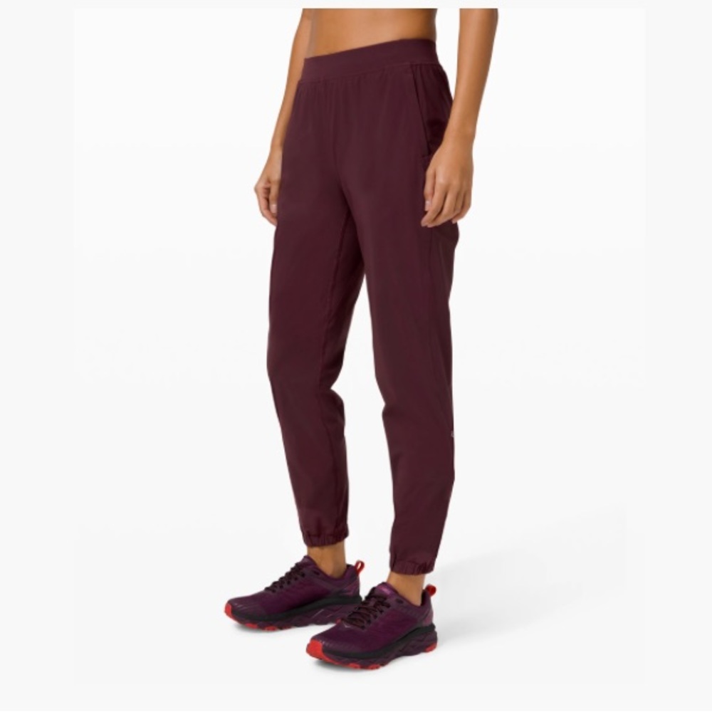 Lululemon joggers